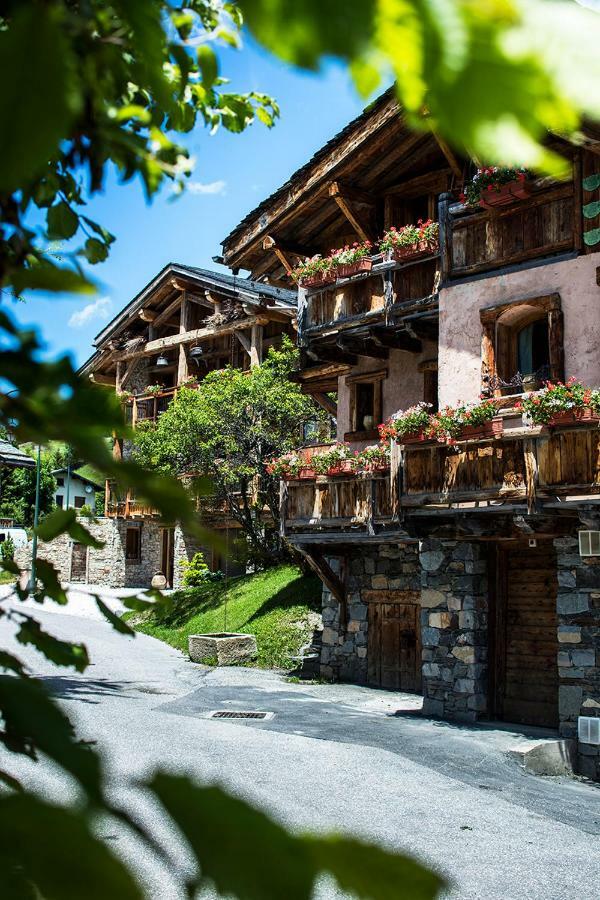 La Bouitte - Hotel Relais & Chateaux Saint-Martin-de-Belleville Exterior foto